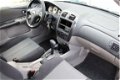 Mazda 323 - 323 1.6i Touring AUTOMAAT|ARICO|NAP|PDC|NEW APK| - 1 - Thumbnail