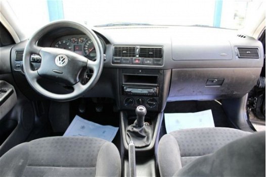 Volkswagen Golf - Golf 1.6-16V 3D Airco|Stuurbekr|Nw Apk|LM Velgen - 1