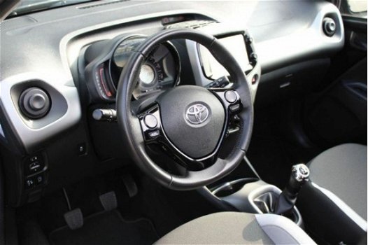 Toyota Aygo - AYGO 1.0 VVT-i x-wave| PANO|CAMERA|BLUETOOTH|AIRCO|Navigatie| Achteruitrijcamera|1e EI - 1