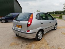 Nissan Almera Tino - 1.8