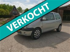 Renault Twingo - 1.2 Privilège Airco ijskoud weinig km Bj 2001