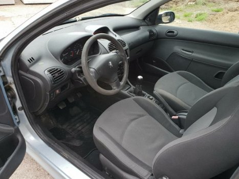 Peugeot 206 - 1.4 HDi One-line 2006 nieuwe APK - 1