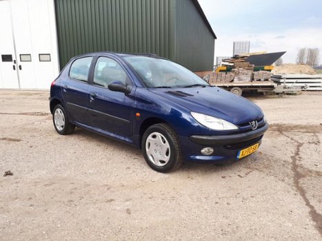 Peugeot 206 - 1.4 Gentry 5 deurs airco - 1