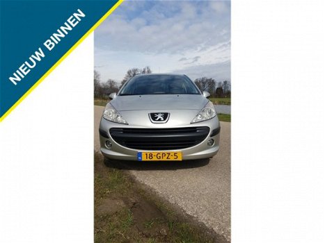 Peugeot 207 - 1.6 HDI Cool 'n Blue nu 1950 euro - 1