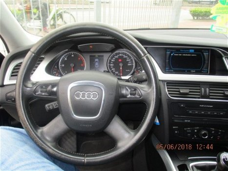 Audi A4 - 2.0 TDI Pro L. bns - 1