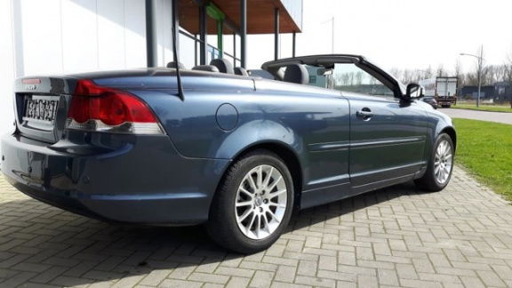 Volvo C70 Convertible - 2.4 Kinetic - 1