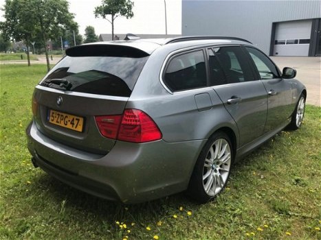 BMW 3-serie Touring - 330xd Business Line M Sport - 1