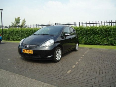 Honda Jazz - JAZZ 1.4 LS IN SHOWROOMSTAAT met ruime OPTIES - 1