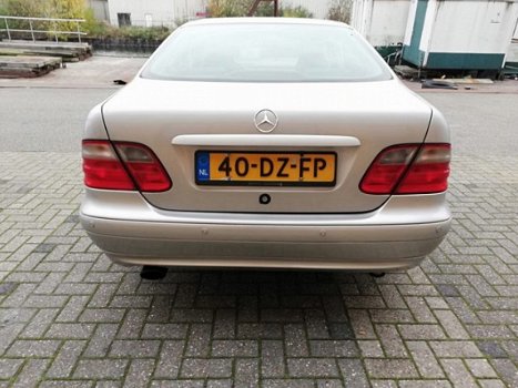 Mercedes-Benz CLK-klasse Coupé - (APK 8-19) 230 K. Avantgarde - 1