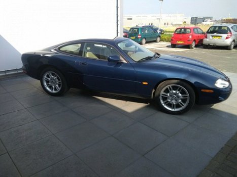 Jaguar XK8 - 4.0 V8 Coupé - 1