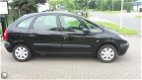 Citroën Xsara Picasso - 1.8i-16V nieuwe apk bij aflevering - 1 - Thumbnail