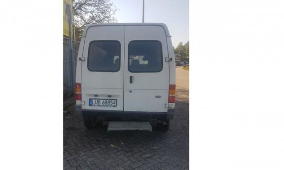 Ford Transit - 1