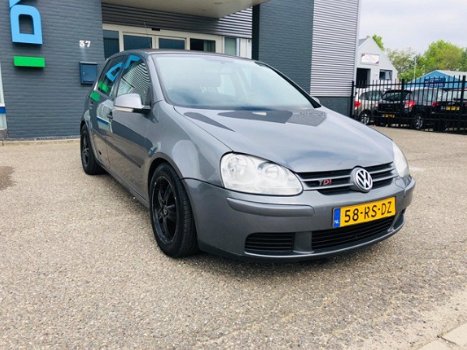 Volkswagen Golf - 1.9 TDI Sportline - 1