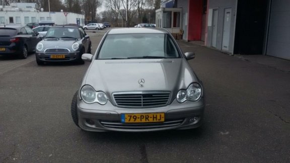 Mercedes-Benz C-klasse - 200 CDI Classic SEDAN - FACELIFT - 1