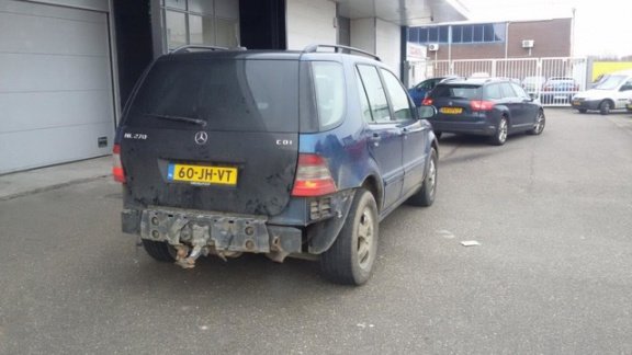 Mercedes-Benz M-klasse - 270 CDI FACELIFT - 1