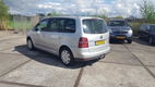 Volkswagen Touran - 1.4 TSI Trendline Business MOTOR PROBLEM - 1 - Thumbnail