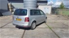 Volkswagen Touran - 1.4 TSI Trendline Business MOTOR PROBLEM - 1 - Thumbnail