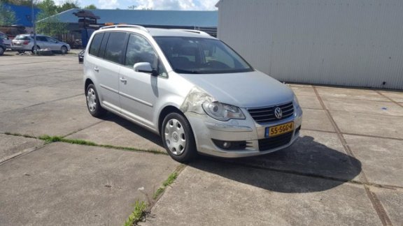 Volkswagen Touran - 1.4 TSI Trendline Business MOTOR PROBLEM - 1