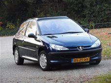 Peugeot 206 - 1.4 XR Nieuwe Apk/Open dak/Nette auto