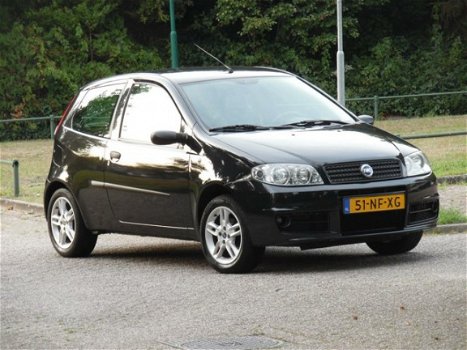 Fiat Punto - 1.2 Sound 2e Eigenaar/SPORT/Apk/NAP - 1