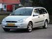 Ford Focus Wagon - 1.6-16V Ambiente Nieuwe Apk/Airco/Nap - 1 - Thumbnail