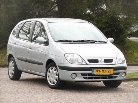 Renault Scénic - 1.6-16V RXE 2e eigenaarAutomaat/NAP/Airco/Rijd super - 1