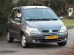 Renault Scénic - 1.6-16V Expression Sport Automaat/2e eigenaar/Nap/Airco/Nieuwe Apk - 1 - Thumbnail