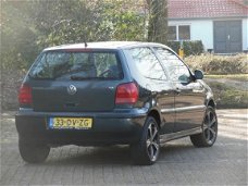 Volkswagen Polo - 1.4-16V Trendline Stuurbekrachtiging/Nieuwe Apk/Nap