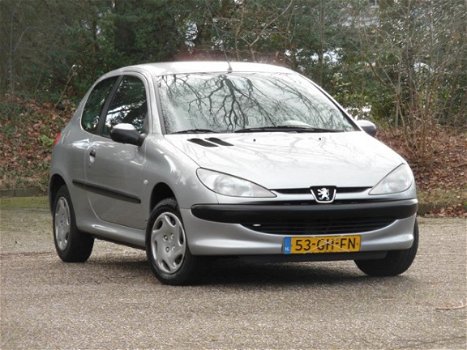 Peugeot 206 - 1.4 XT 2e eigenaar/Nap/Apk 96 59 km - 1