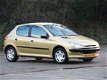 Peugeot 206 - 1.4 XT 5DRS/Nieuwe Apk/Nap - 1 - Thumbnail