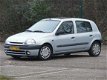 Renault Clio - 1.4 RN MAX 5DRS Stuurbekrachtiging/Nieuwe Apk/Nap - 1 - Thumbnail