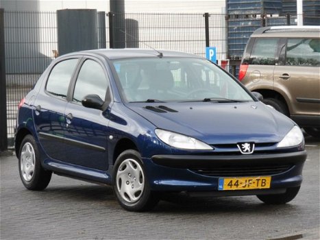 Peugeot 206 - 1.4 XR 5 DRS Nieuwe Apk/Heel Nette Auto/Nap - 1