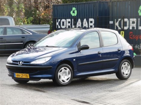 Peugeot 206 - 1.4 XR 5 DRS Nieuwe Apk/Heel Nette Auto/Nap - 1