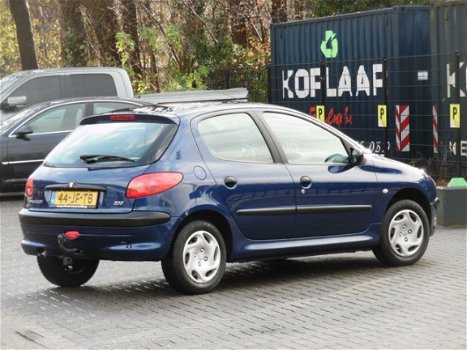 Peugeot 206 - 1.4 XR 5 DRS Nieuwe Apk/Heel Nette Auto/Nap - 1