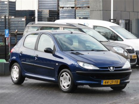 Peugeot 206 - 1.4 XR 5 DRS Nieuwe Apk/Heel Nette Auto/Nap - 1