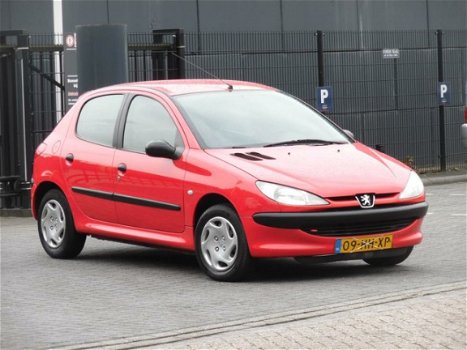 Peugeot 206 - 1.4 5DRS/Nieuwe Apk - 1