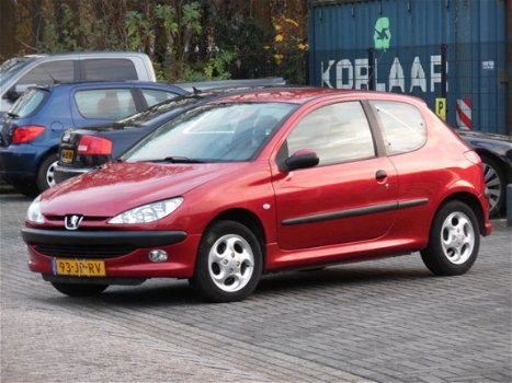 Peugeot 206 - 1.4 XS Nieuwe Apk/NAP/Heel Nette auto - 1