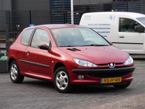 Peugeot 206 - 1.4 XS Nieuwe Apk/NAP/Heel Nette auto - 1