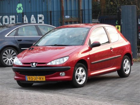 Peugeot 206 - 1.4 XS Nieuwe Apk/NAP/Heel Nette auto - 1