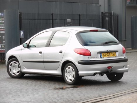 Peugeot 206 - 1.4 XT - 1