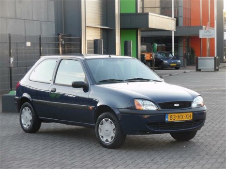 Ford Fiesta - 1.3-8V Stuurbekrachtiging/Nieuwe Apk - 1