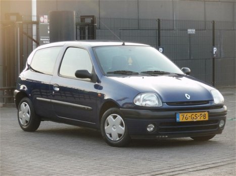 Renault Clio - 1.4 Ludo Stuurbekrachtiging/Nieuwe Apk - 1