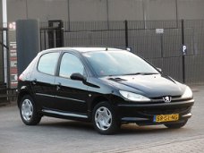 Peugeot 206 - 1.1 Xr 5DRS/Nieuwe Apk/Nap