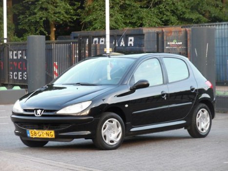 Peugeot 206 - 1.1 Xr 5DRS/Nieuwe Apk/Nap - 1