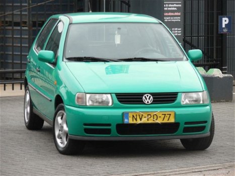 Volkswagen Polo - 1.4 5Drs Nieuwe Apk - 1