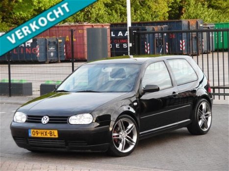 Volkswagen Golf - 1.6-16V Master Edition Sport - 1