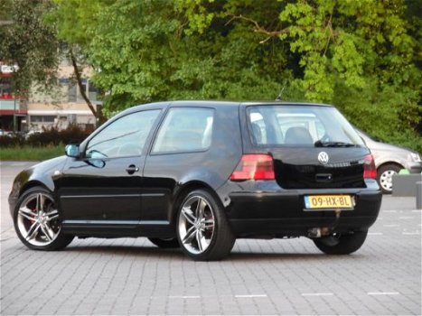 Volkswagen Golf - 1.6-16V Master Edition Sport - 1