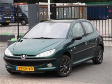 Peugeot 206 - 1.6-16V Gentry