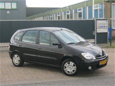 Renault Scénic - 1.8-16V Sport Way