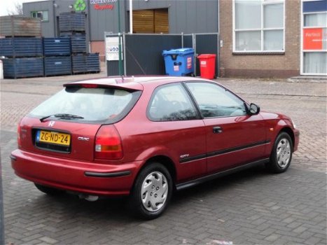 Honda Civic - 1.4i - 1